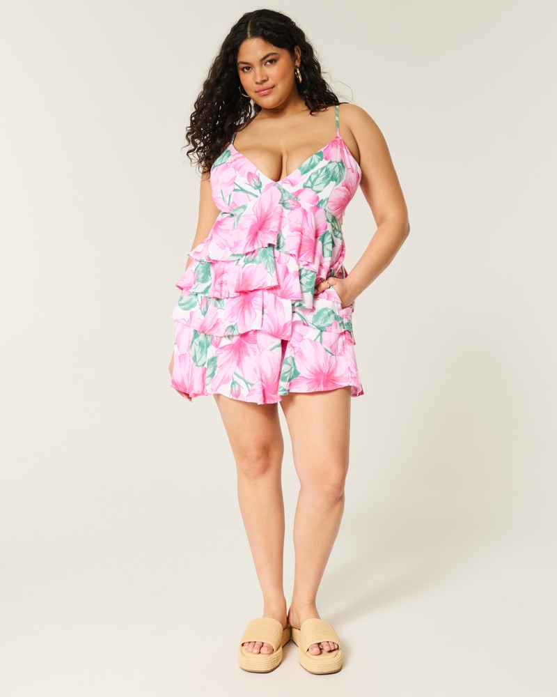 mini-jumpsuit mit v-ausschnitt rüschen und lagenlook im babydoll-stil