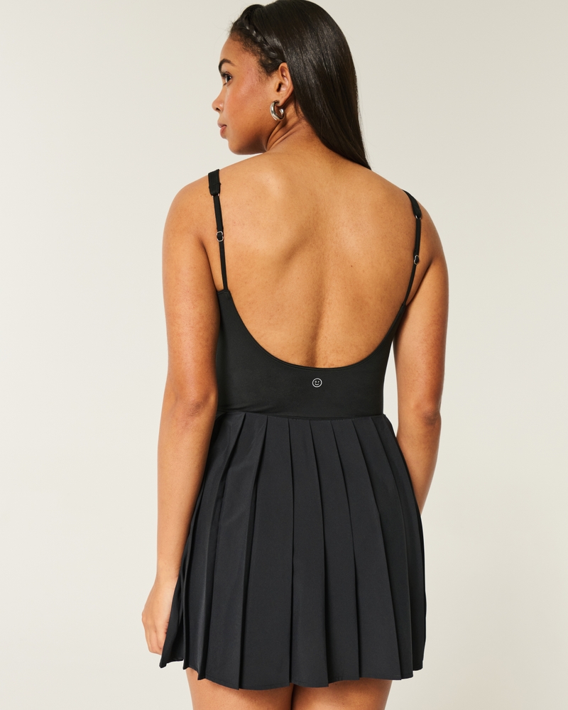 gilly hicks active plisseekleid