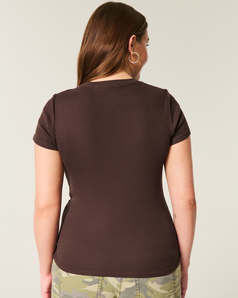 baby-t-shirt mit sternenmuster