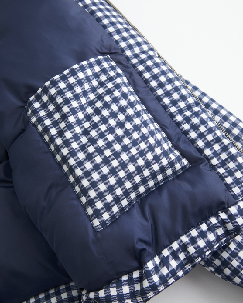 daunenjacke mit reißverschlussmuster