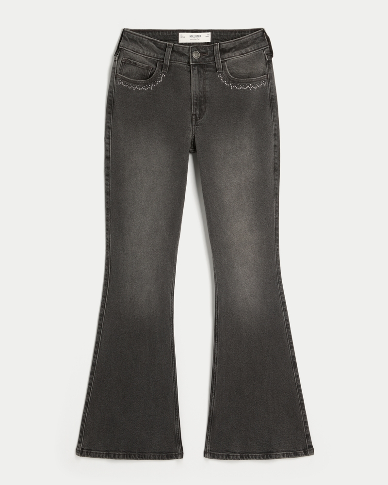 hochgeschnittene gewaschene schwarze schlagjeans mit stickereien