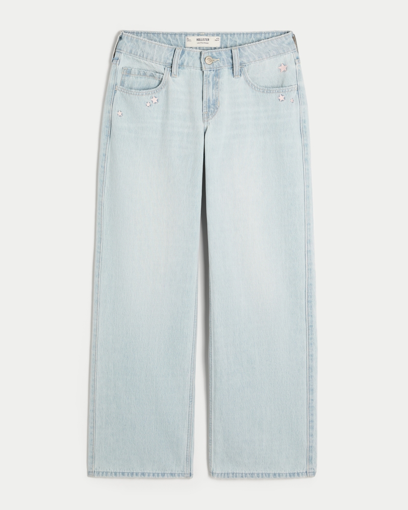 hüftig geschnittene mittelblaue jeans mit gestickten früchten und lockerer passform