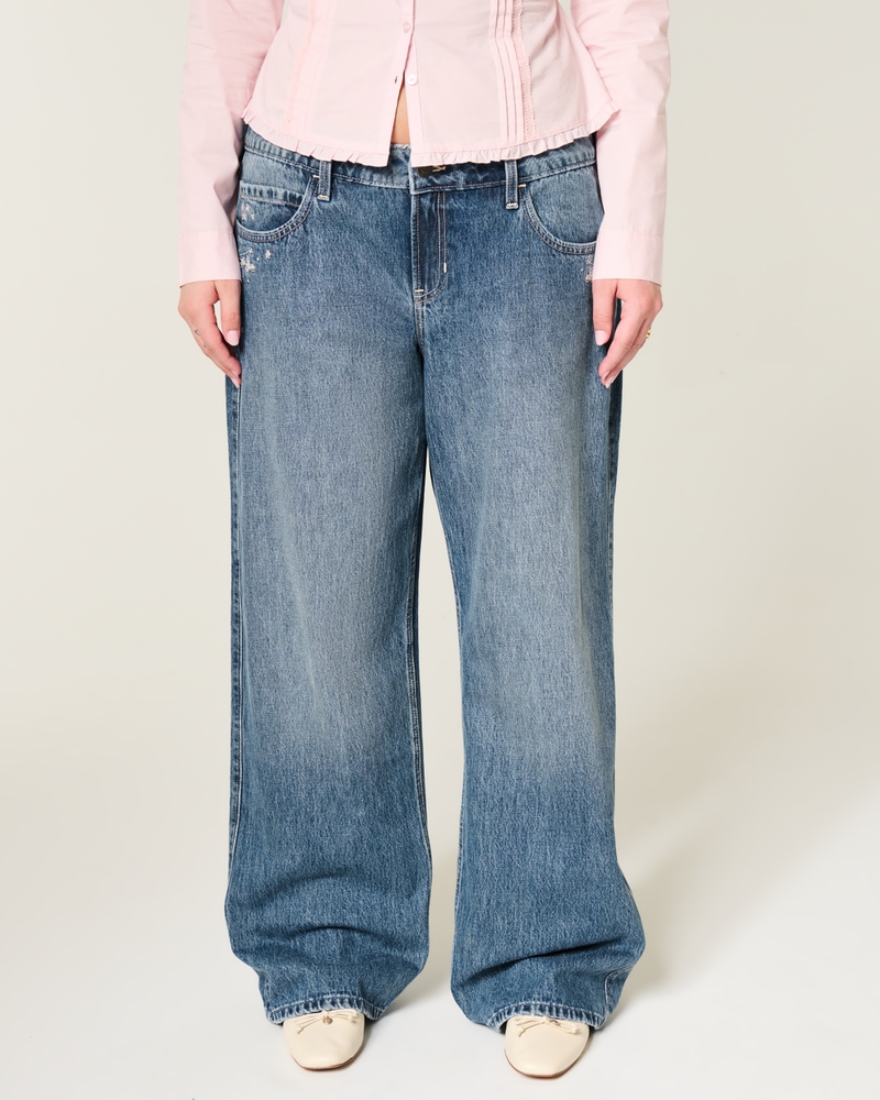 hüftig geschnittene mittelblaue baggy-jeans