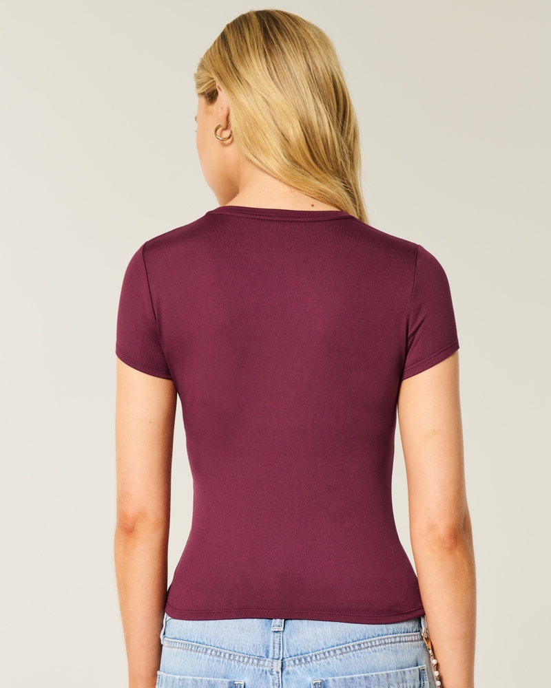 weiches und dehnbares baby-t-shirt mit rundhalsausschnitt aus nahtlosem stoff