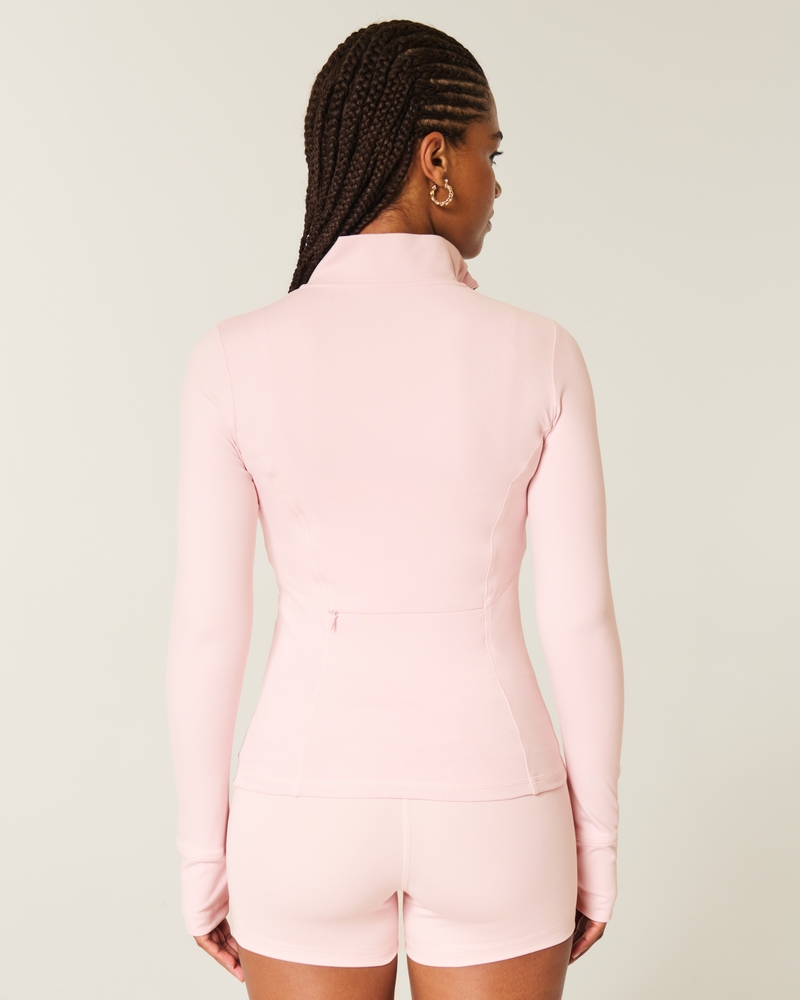 gilly hicks recharge ein lebendiges und dynamisches slim-fit-design mit einem markanten durchgehenden reißverschluss.