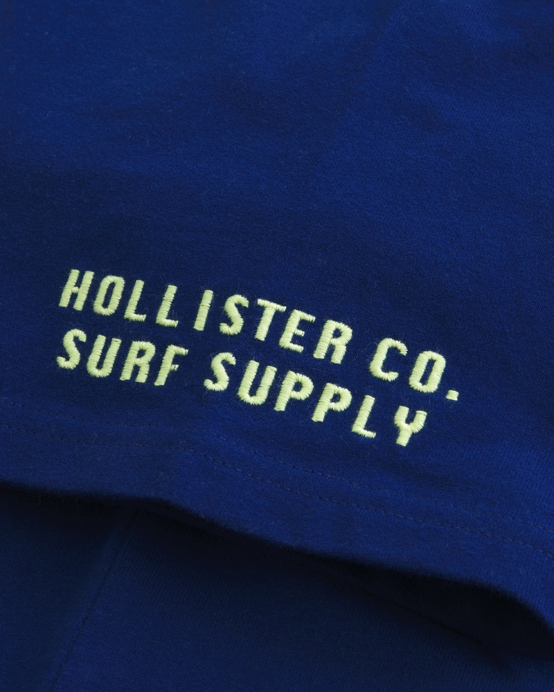 locker sitzendes t-shirt mit logoprint