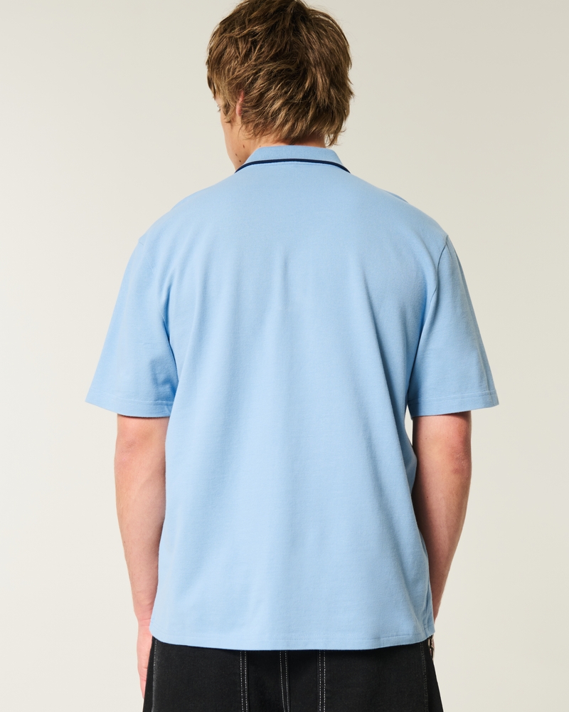 lässiges poloshirt mit logo