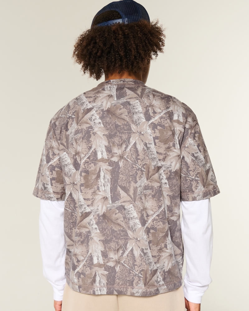 dickes kurzes t-shirt mit quadratischem rundhalsausschnitt
