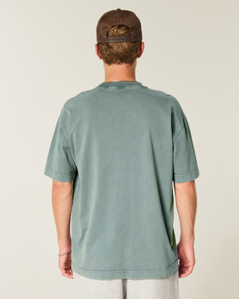 quadratisch geschnittenes hochwertiges gewaschenes baumwoll-t-shirt mit rundhalsausschnitt