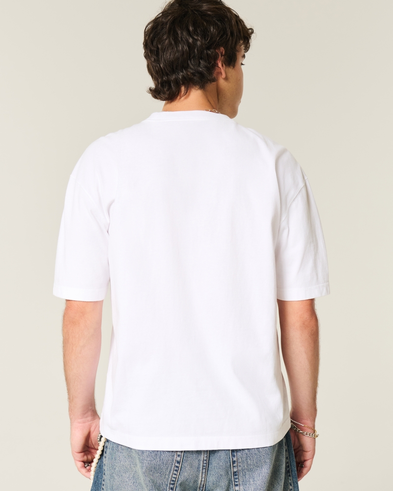 quadratisch geschnittenes kurzes robustes leopardenmuster-t-shirt mit rundhalsausschnitt